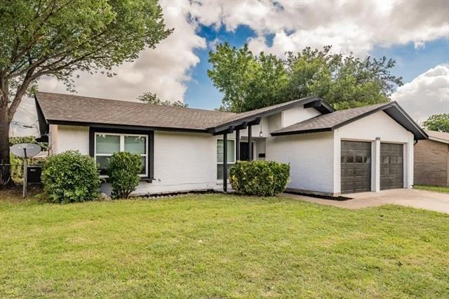 Unit for sale at 4405 Jenny Lane, Garland, TX 75042