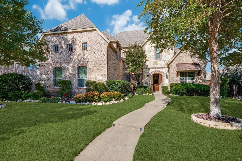 Unit for sale at 15176 Dublin Lane, Frisco, TX 75035