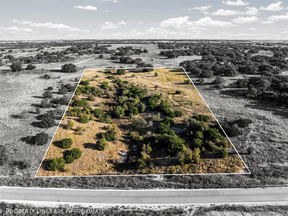 Unit for sale at 205 Yellowstone Drive, Oglesby, TX 76561