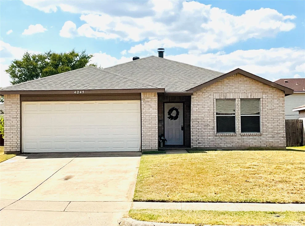 Unit for sale at 4249 Gray Fox Drive, Fort Worth, TX 76123
