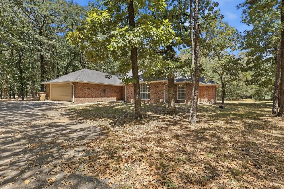 Unit for sale at 1343 Valleywood Trail, Holly Lake Ranch, TX 75765