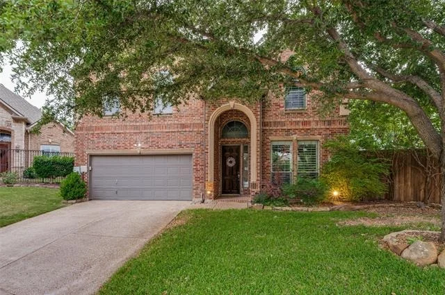 Unit for sale at 88 Emerald Pond Drive, Frisco, TX 75034