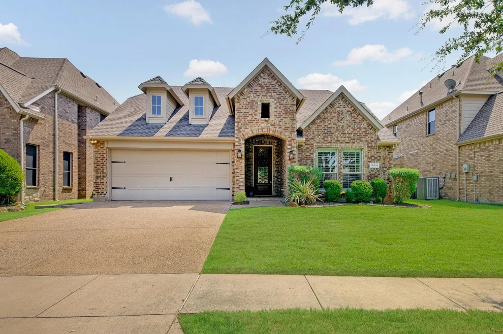 Unit for sale at 12030 Eastpark Lane, Frisco, TX 75033