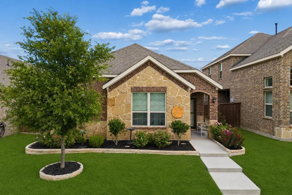 Unit for sale at 1537 Princeton Drive, Celina, TX 75009