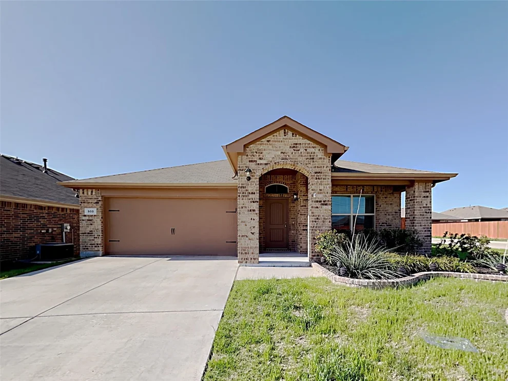 Unit for sale at 900 Walls Boulevard, Crowley, TX 76036