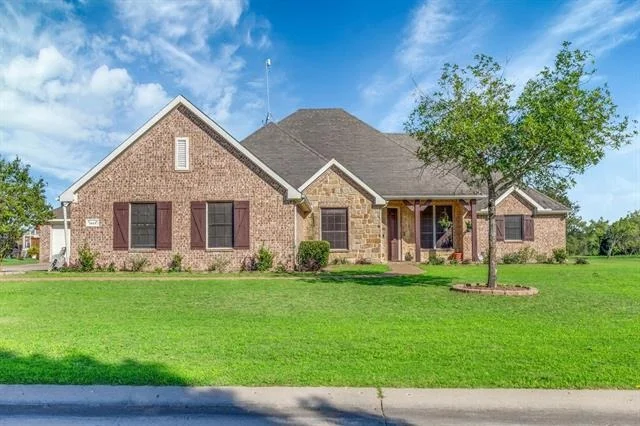 Unit for sale at 1068 Oak Creek Circle, Royse City, TX 75189