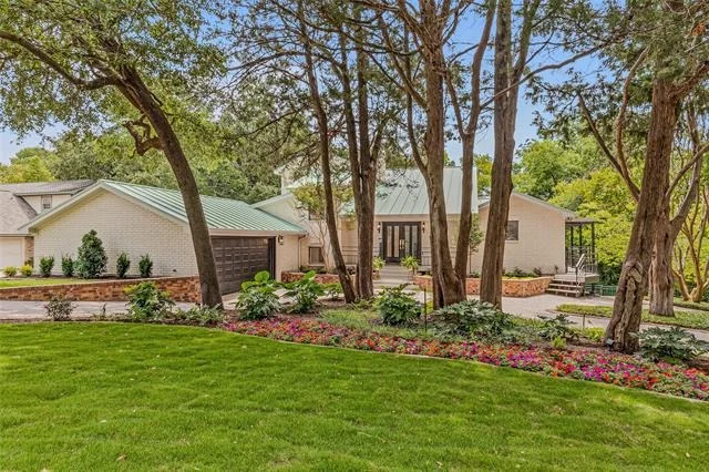 Unit for sale at 125 Shepherds Glen Road, Heath, TX 75032