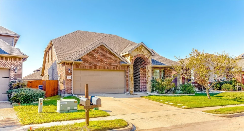 Unit for sale at 2007 Brazoria Drive, Forney, TX 75126