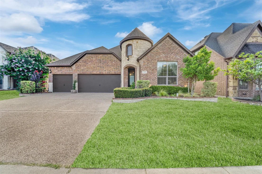 Unit for sale at 1305 Corona Court, Prosper, TX 75078