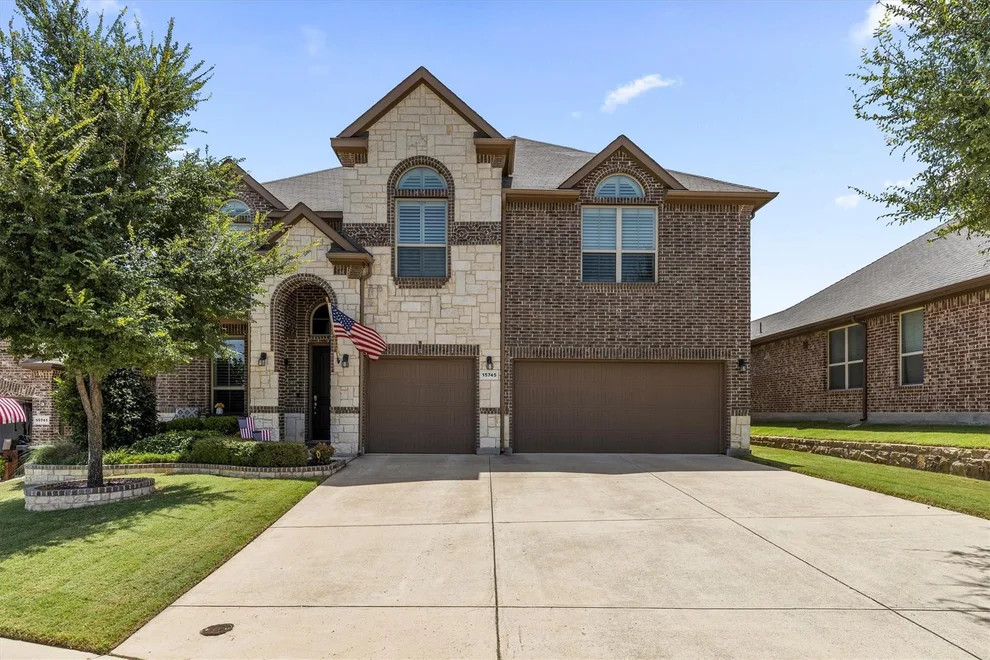 Unit for sale at 15745 Mirasol Drive, Fort Worth, TX 76177