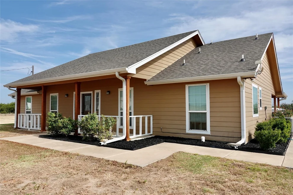Unit for sale at 3740 County Road 127, Gatesville, TX 76528