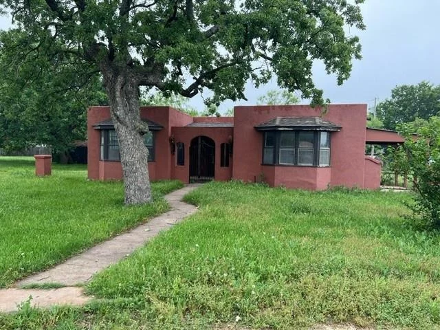Unit for sale at 817 Tanglewood Drive, Clyde, TX 79510