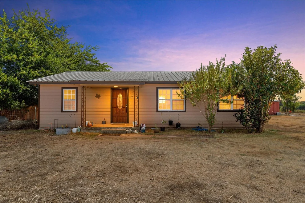 Unit for sale at 3370 County Road 303, Oglesby, TX 76561