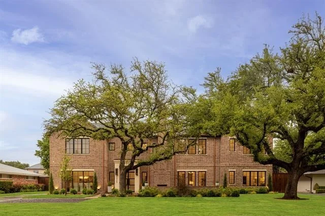 Unit for sale at 5925 Williamstown Road, Dallas, TX 75230