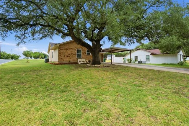 Unit for sale at 701 Van Winkle Street, Weatherford, TX 76086