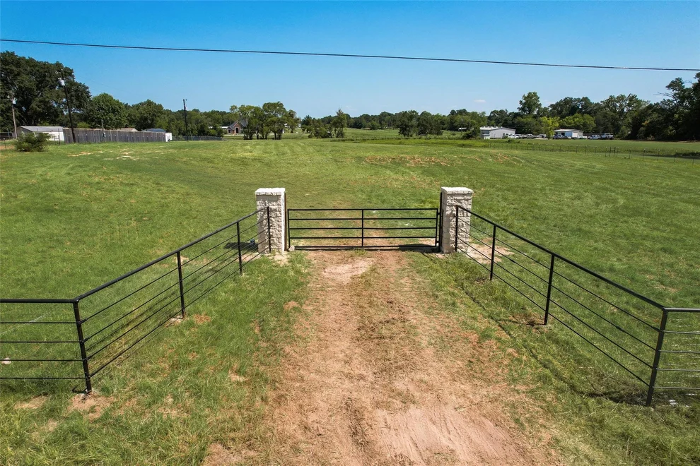 Unit for sale at 554 VZ County Road 2517, Canton, TX 75103