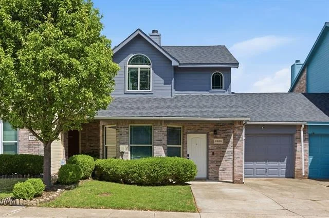 Unit for sale at 5208 Shoregate Drive, Garland, TX 75043