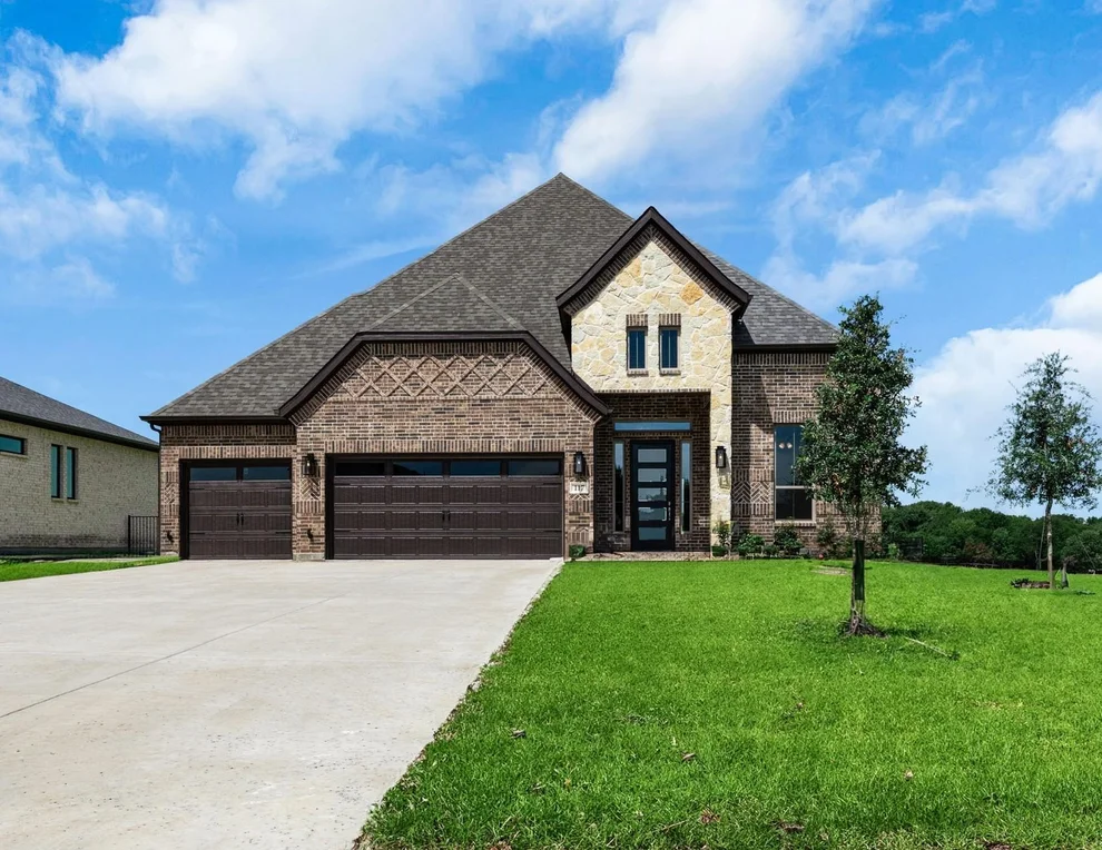 Unit for sale at 117 Deep Water Court, Heath, TX 75126