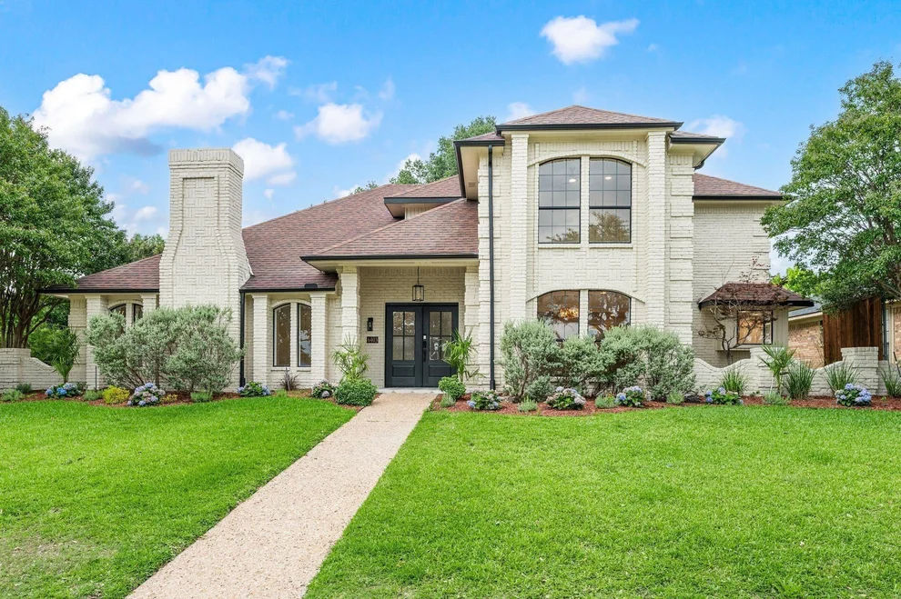 Unit for sale at 6403 Genstar Lane, Dallas, TX 75252
