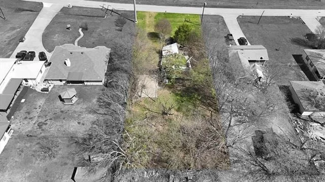 Unit for sale at 125 Summers Street, Wilmer, TX 75172