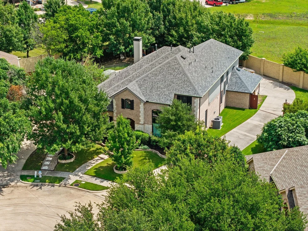 Unit for sale at 433 Long Cove Court, Allen, TX 75002