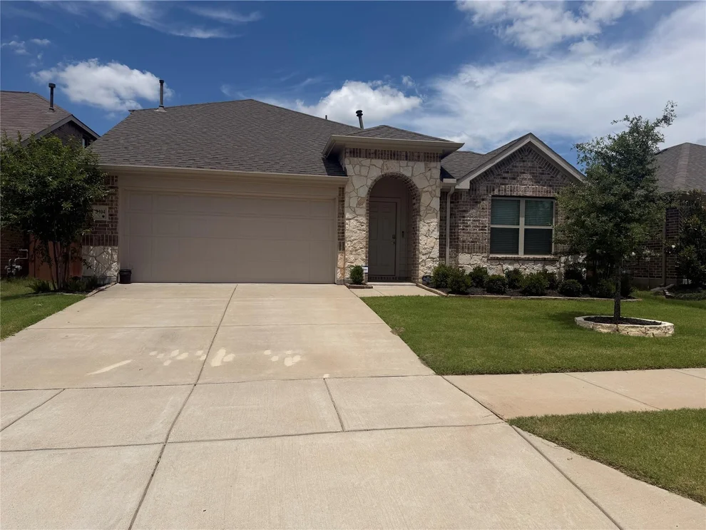Unit for sale at 3404 Western Trail, Crandall, TX 75114