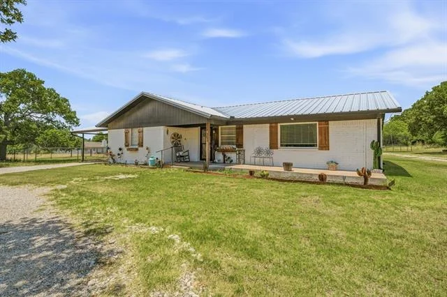 Unit for sale at 352 Seaberry Loop, Graham, TX 76450