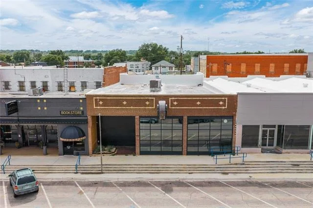 Unit for sale at 210 S Commercial Avenue, Coleman, TX 76834