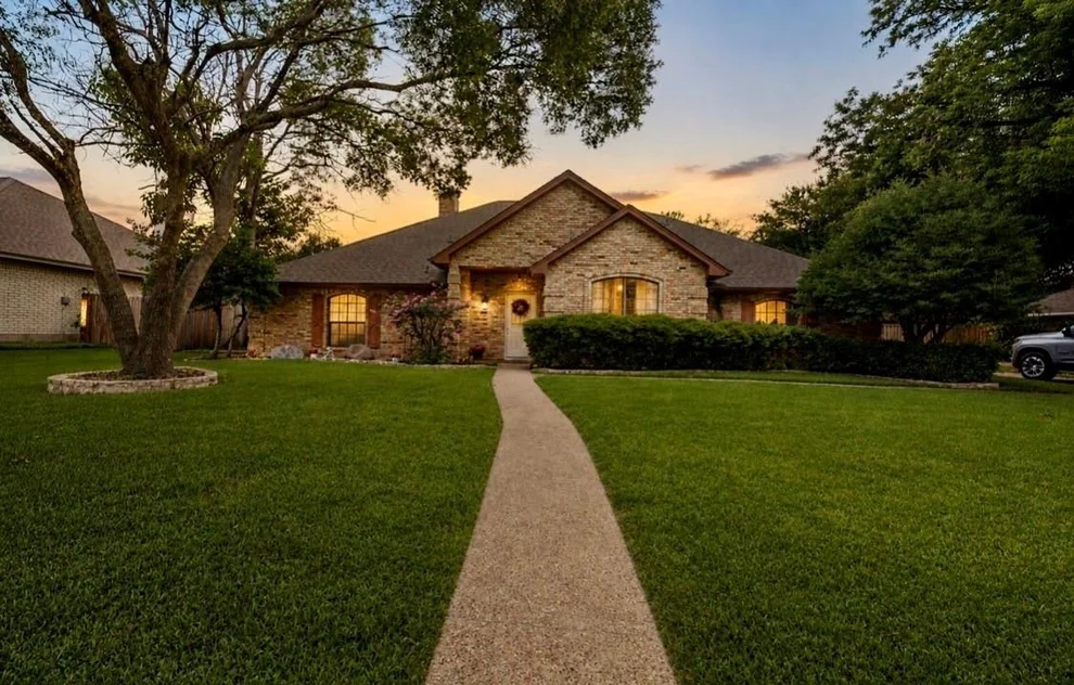 Unit for sale at 3658 Snow Creek Drive, Fort Worth, TX 76008