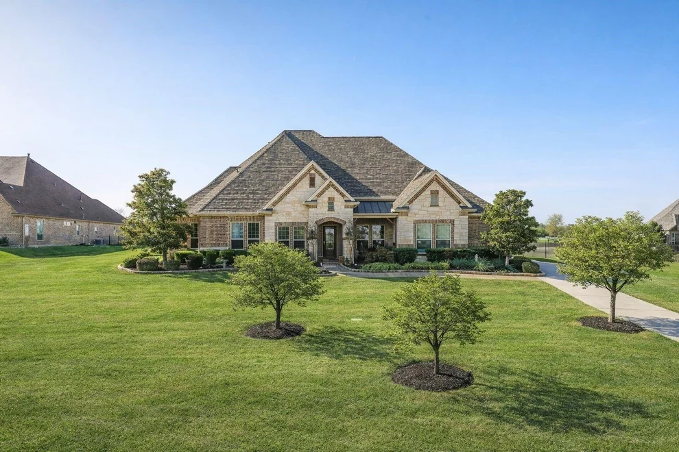 Unit for sale at 1215 Galway Drive, Lucas, TX 75002