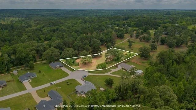 Unit for sale at 18304 Timber Oaks Drive, Hideaway, TX 75771