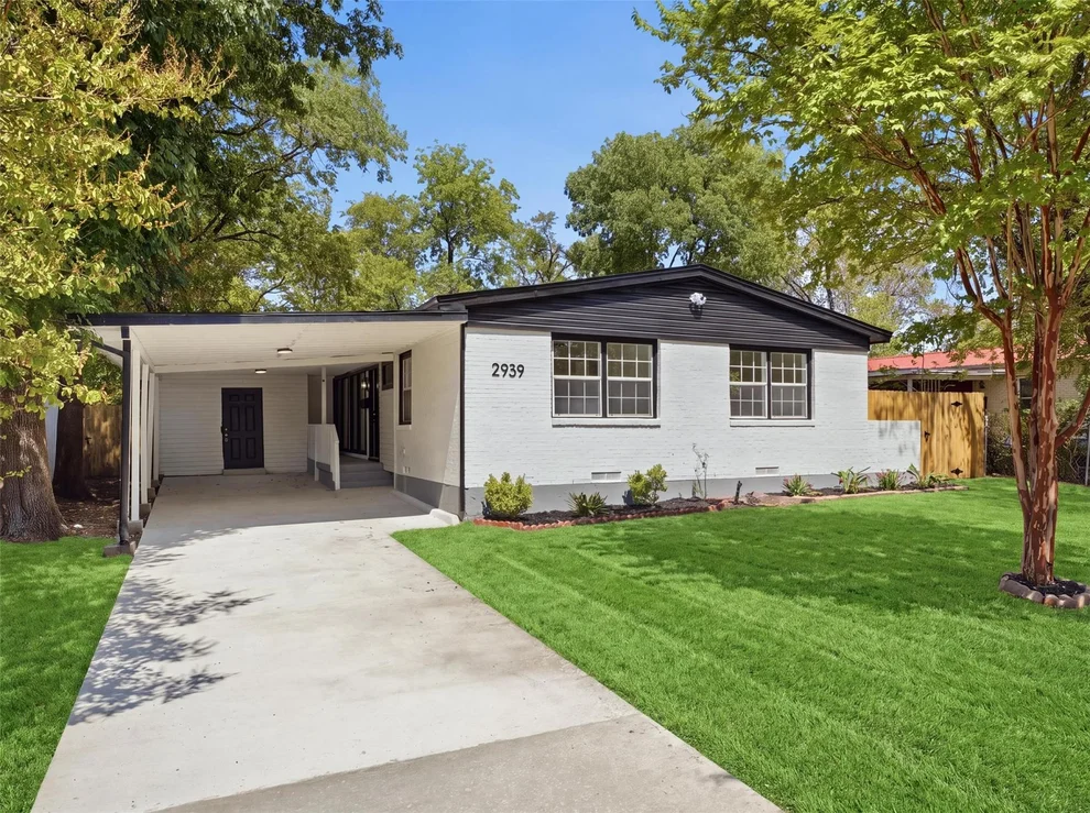 Unit for sale at 2939 Hillglenn Road, Dallas, TX 75228