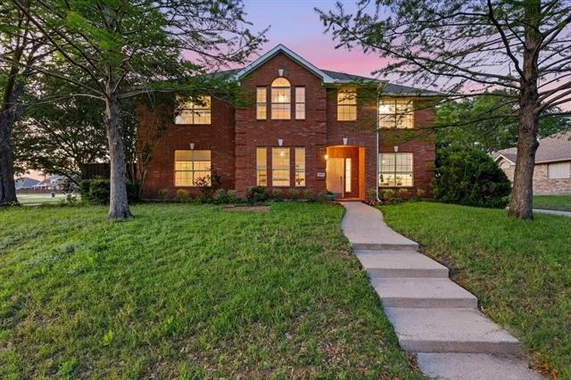 Unit for sale at 5401 Palace Drive, Richardson, TX 75082