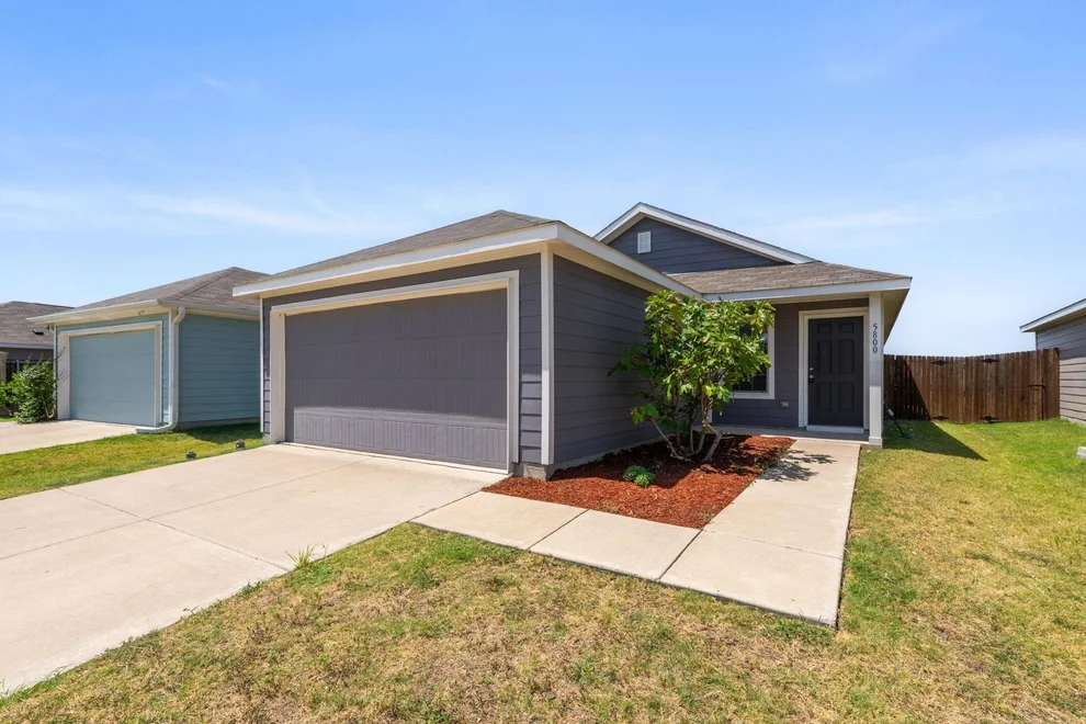 Unit for sale at 5800 Timber Point Drive, Princeton, TX 75407