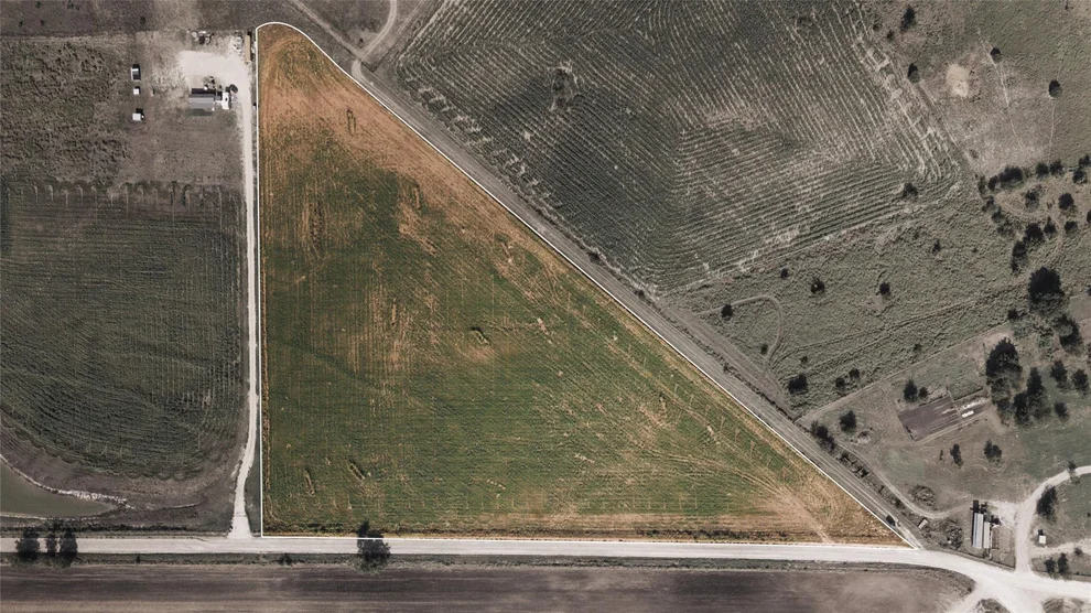 Unit for sale at 9573 County Road 210, Hico, TX 76457