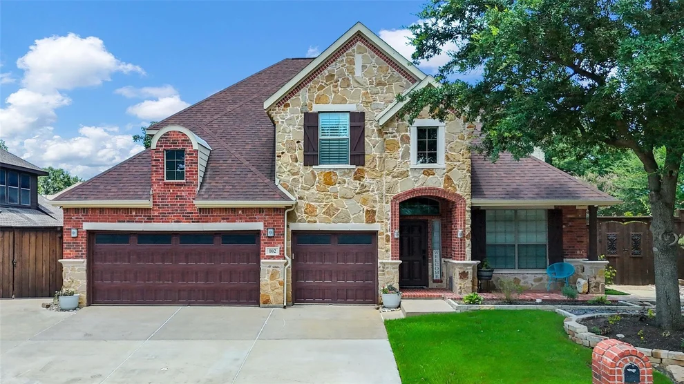 Unit for sale at 102 Stamford Drive, Hickory Creek, TX 75065