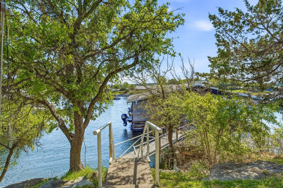 Unit for sale at 3301 LaVilla Road, Possum Kingdom Lake, TX 76449