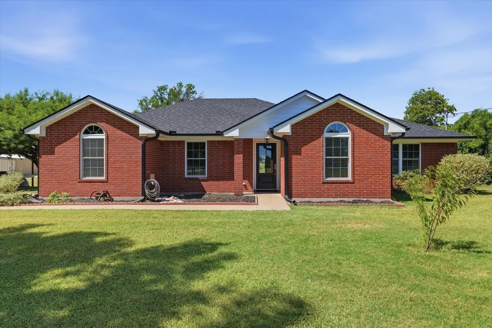Unit for sale at 394 STATE HIGHWAY 7, Eddy, TX 76524