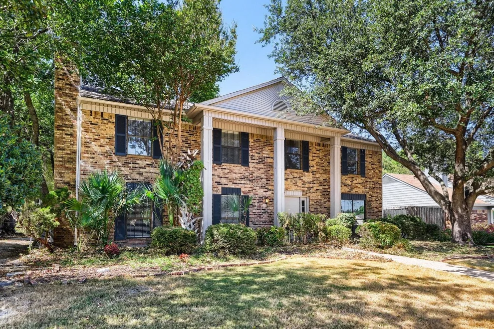Unit for sale at 4008 18th Street, Plano, TX 75074