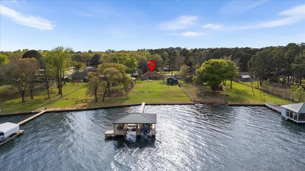 Unit for sale at 4789 Sunrise Drive, Chandler, TX 75758