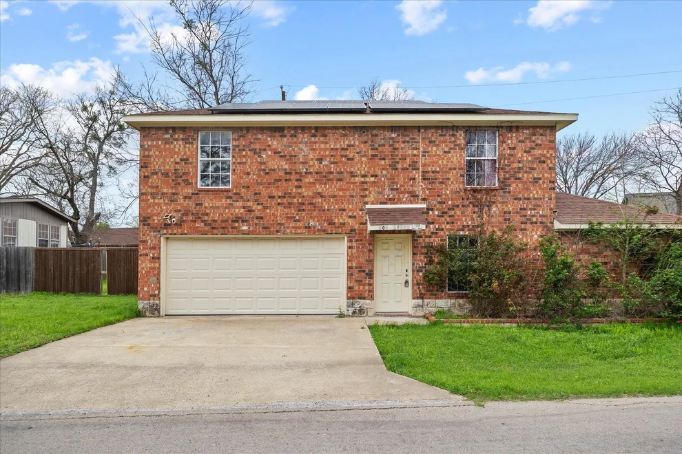 Unit for sale at 208 Trout Street, Rockwall, TX 75032