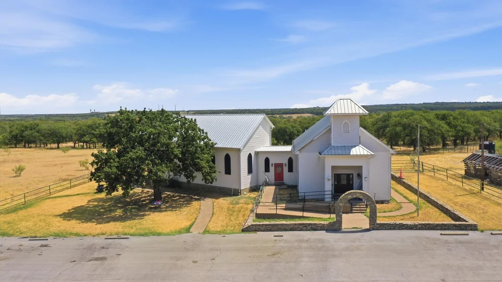 Unit for sale at 9454 Fm 2210 E, Poolville, TX 76487