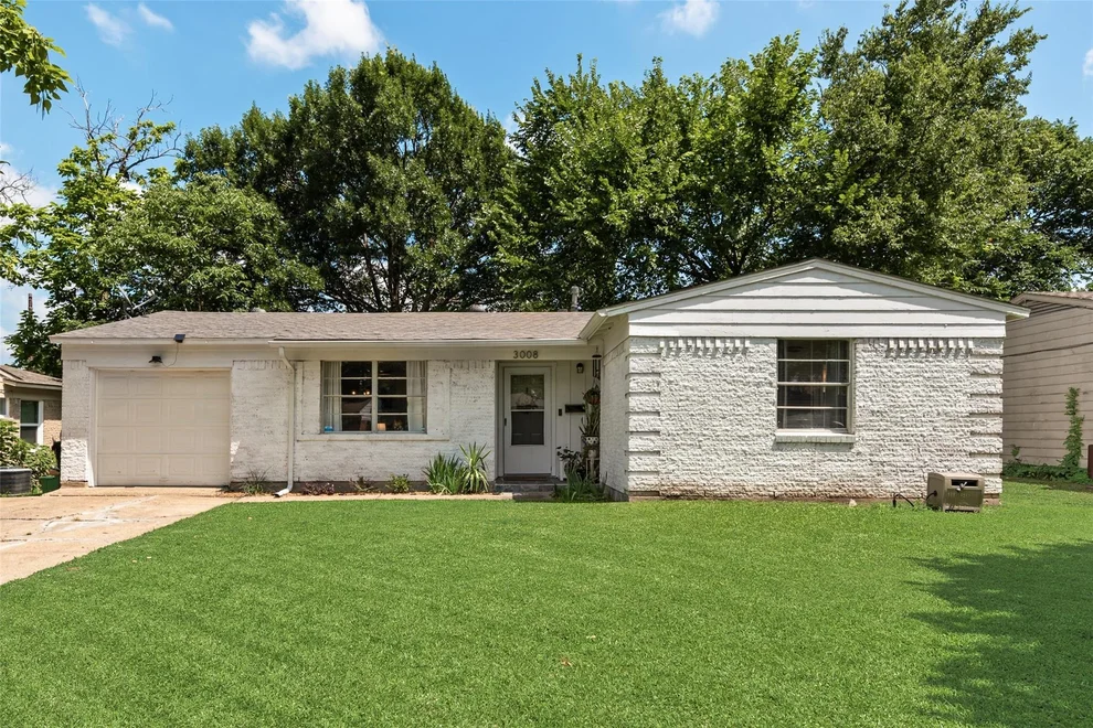 Unit for sale at 3008 Albany Drive, Mesquite, TX 75150