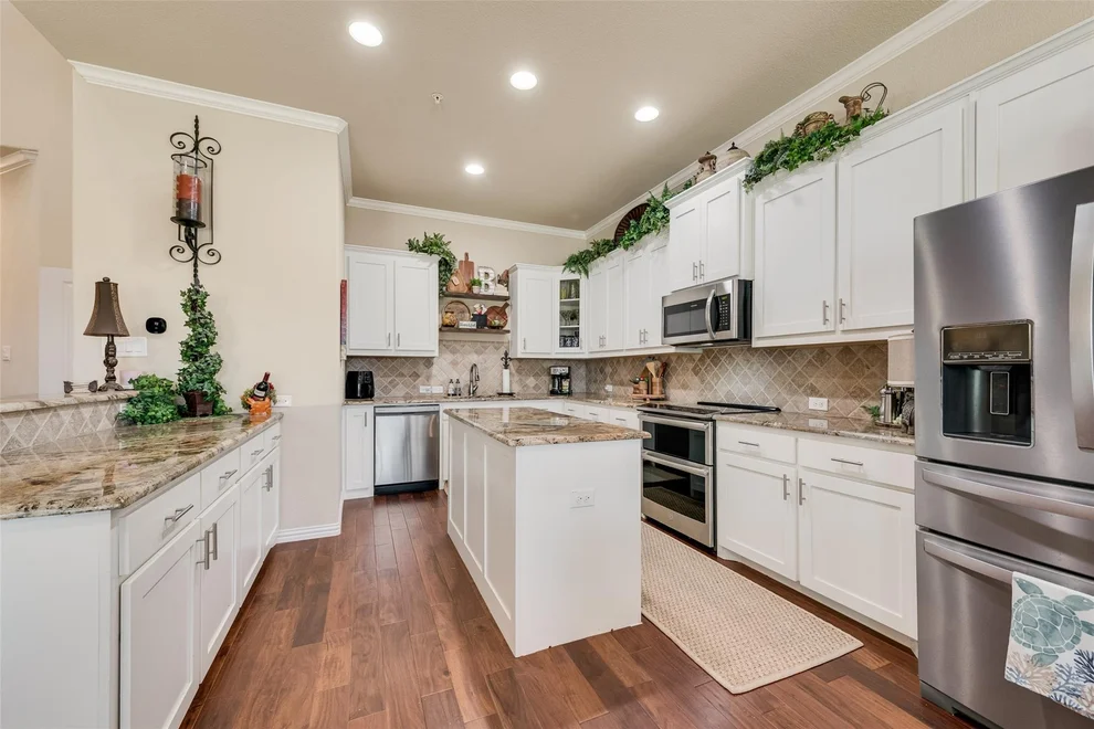 Unit for sale at 1217 Summerset Lane, Burleson, TX 76028