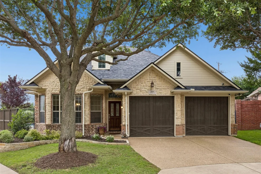 Unit for sale at 2502 Woodpark Drive, Garland, TX 75044