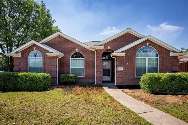Unit for sale at 11709 Harbor Road, Frisco, TX 75035