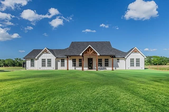 Unit for sale at 2701 County Road 405, Alvarado, TX 76009