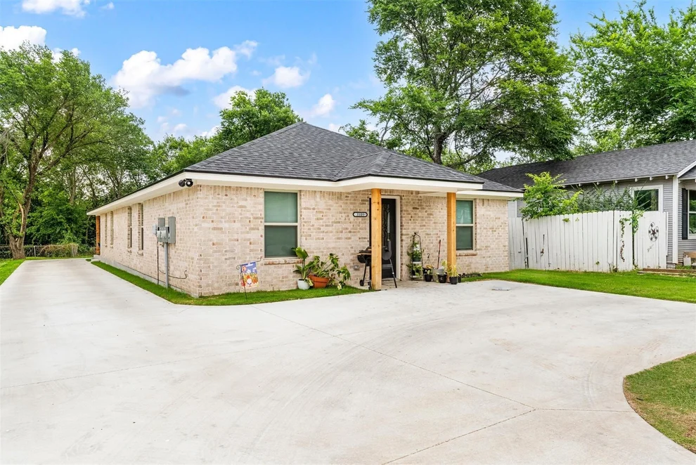 Unit for sale at 3109 N 27th Street, Waco, TX 76708