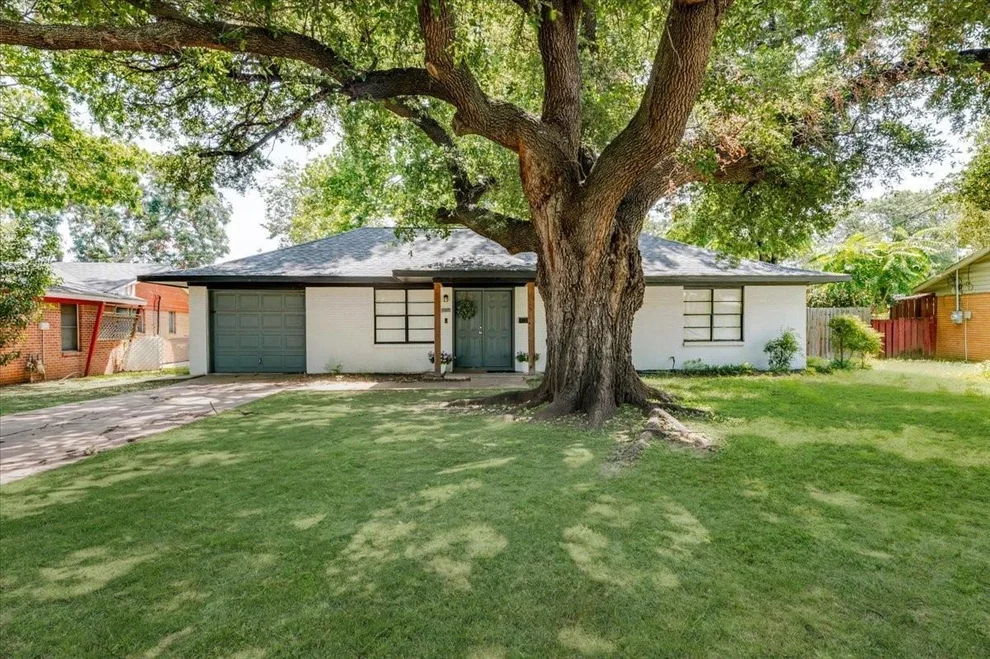 Unit for sale at 5163 Waits Avenue, Fort Worth, TX 76133