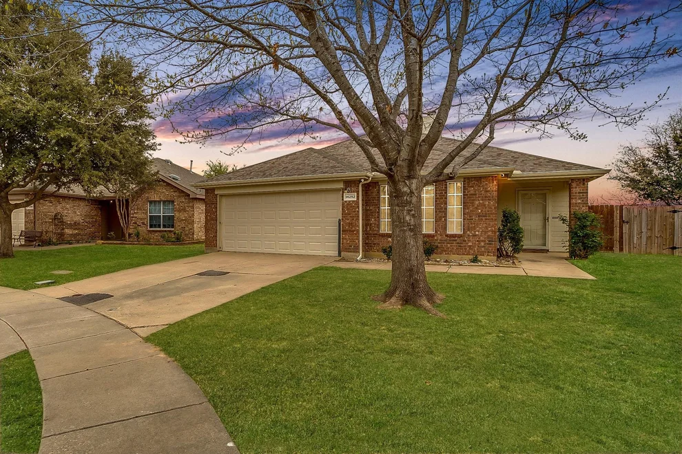 Unit for sale at 14252 Polo Ranch Street, Fort Worth, TX 76052